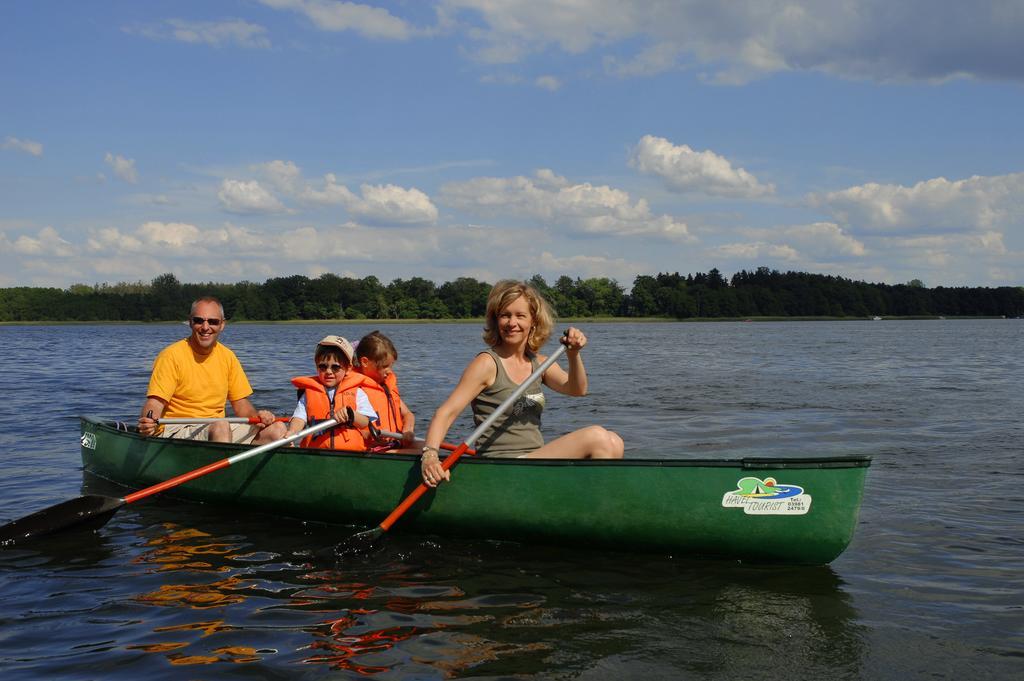Gross Quassow Camping-Und Ferienpark Havelberge מראה חיצוני תמונה