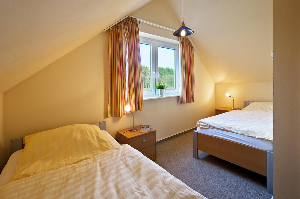 Gross Quassow Camping-Und Ferienpark Havelberge חדר תמונה