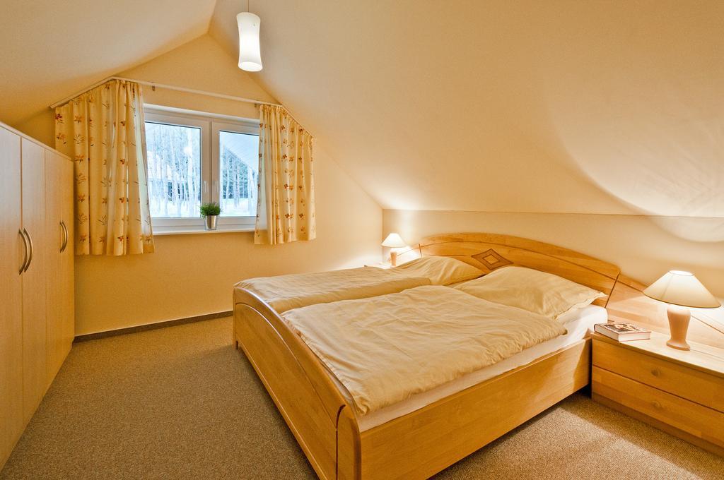 Gross Quassow Camping-Und Ferienpark Havelberge חדר תמונה
