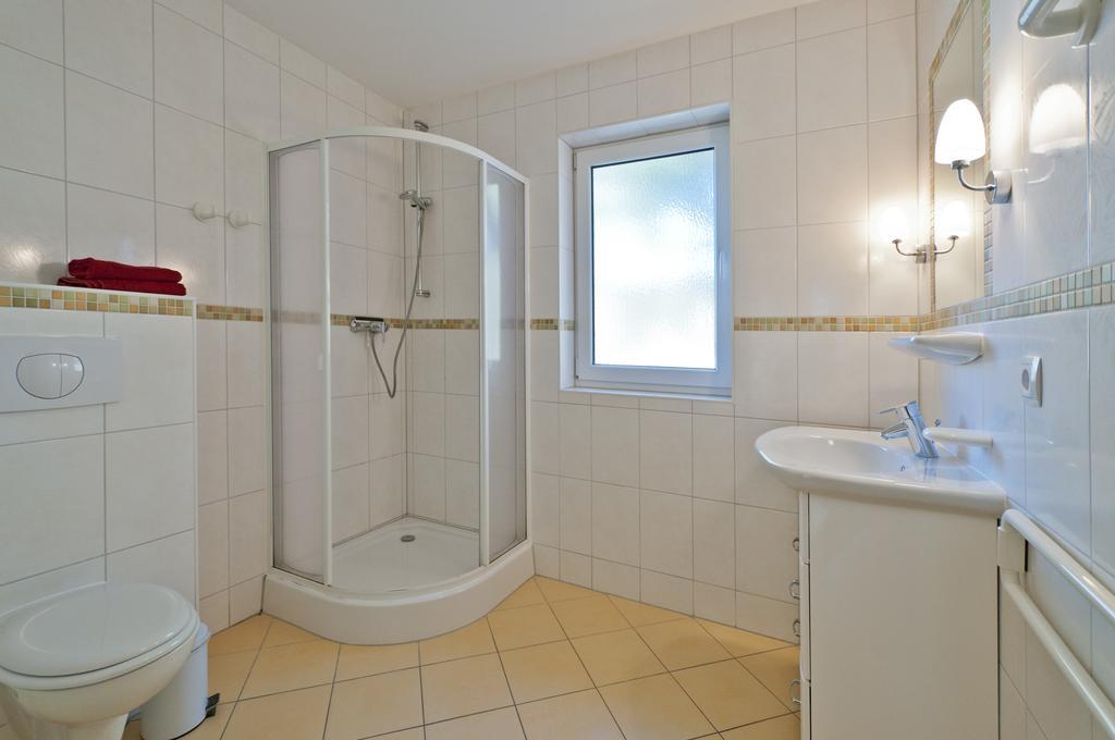 Gross Quassow Camping-Und Ferienpark Havelberge חדר תמונה